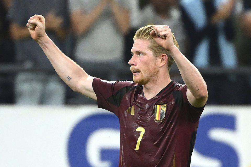 华体在线登录官网-曼城泪目？34岁丁丁仍是大师！世预赛2射1传率队6-0，获10分满分