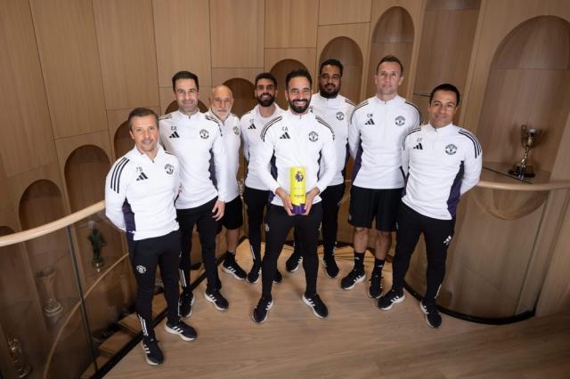 1762876723981043708.jpg 1762876117466.jpg