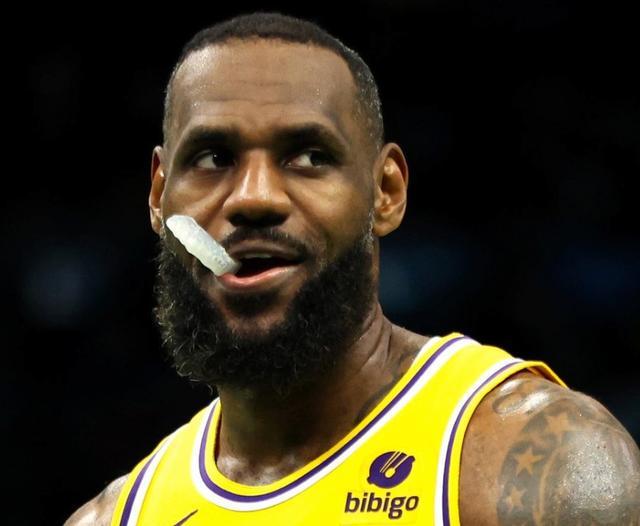 kaiyun-湖人更新伤情报告：詹姆斯能出战勇士，东契奇、里夫斯仍缺阵